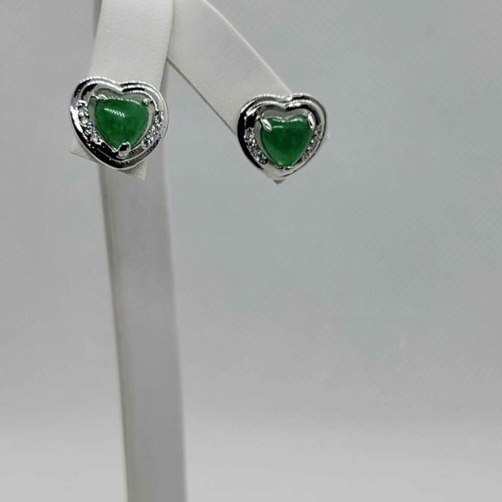 Brand New Heart jade Earrings with cubic zirconia stones